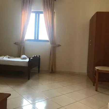 Guest house Juli Hasani