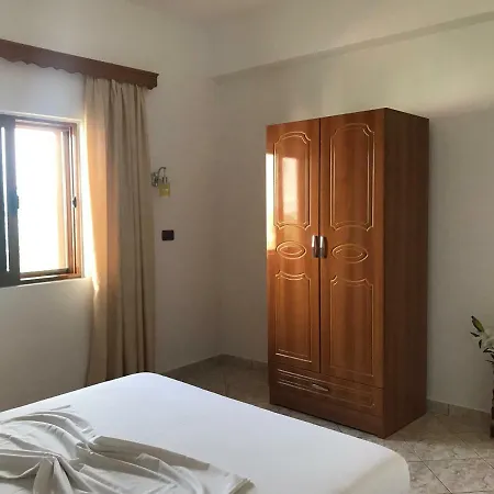 Guest house Juli Hasani Ksamil